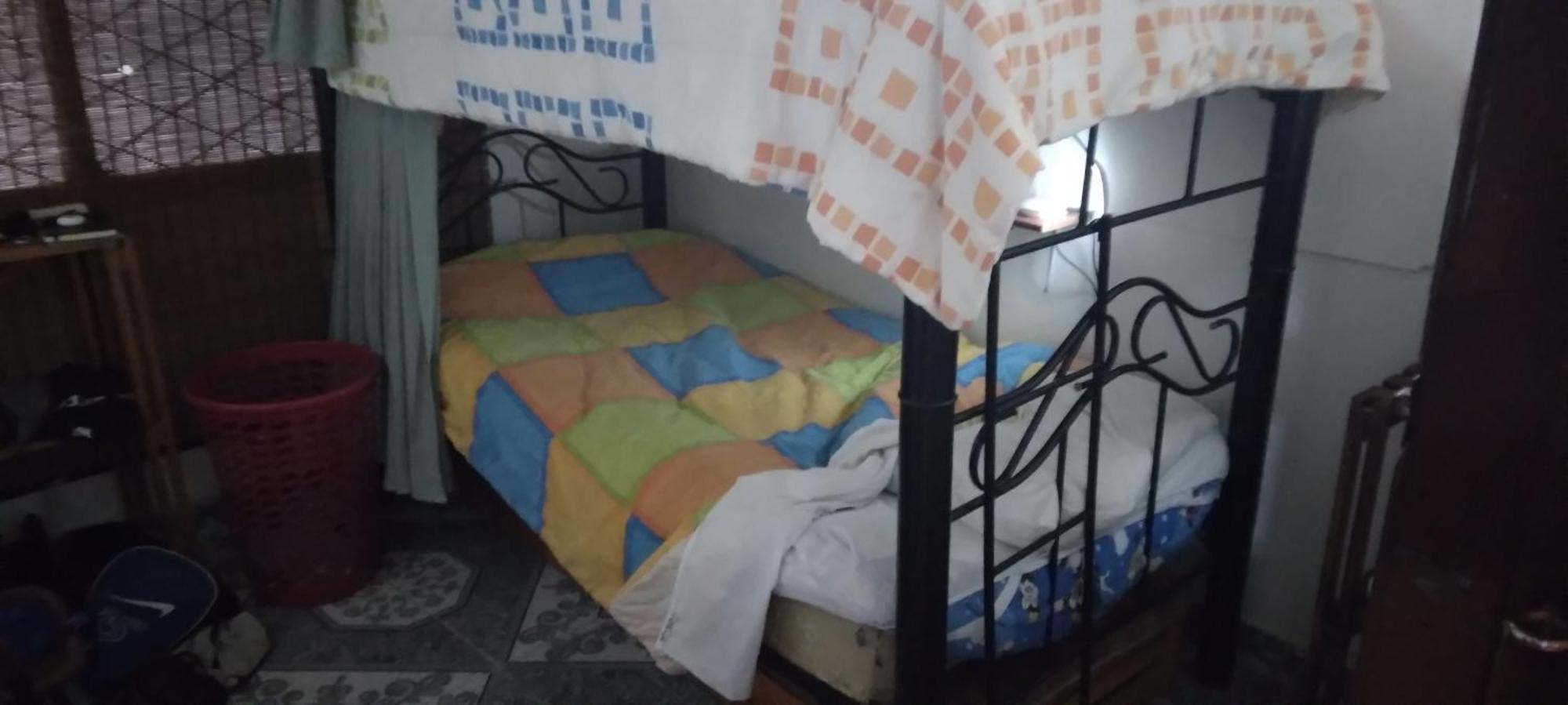 Отель Hostal Caminos De Суэска Экстерьер фото